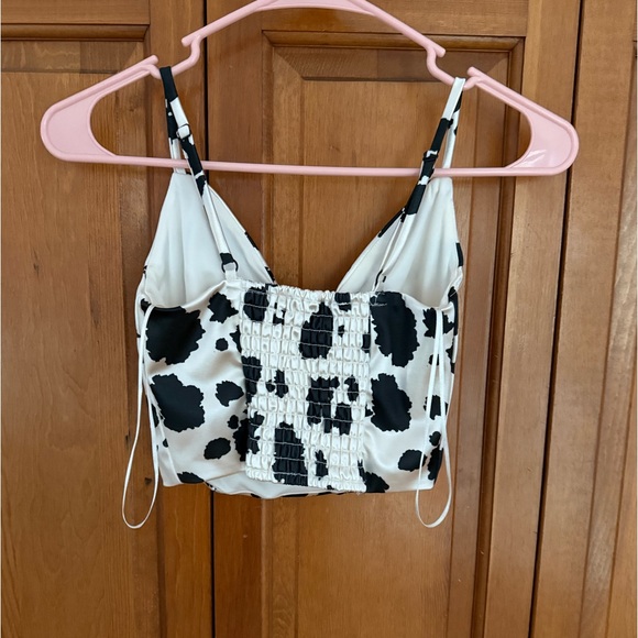 Cropped Tank Top - Picture 3 of 3